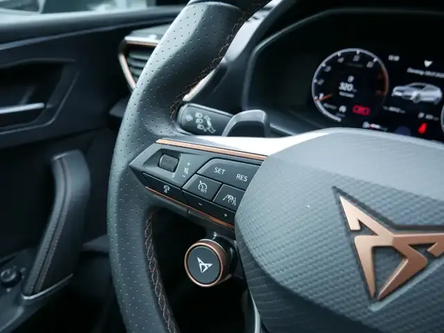 CUPRA Leon