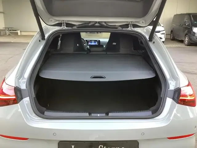 Mercedes-Benz CLA 220