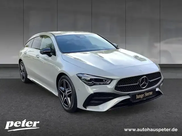 Mercedes-Benz CLA 220
