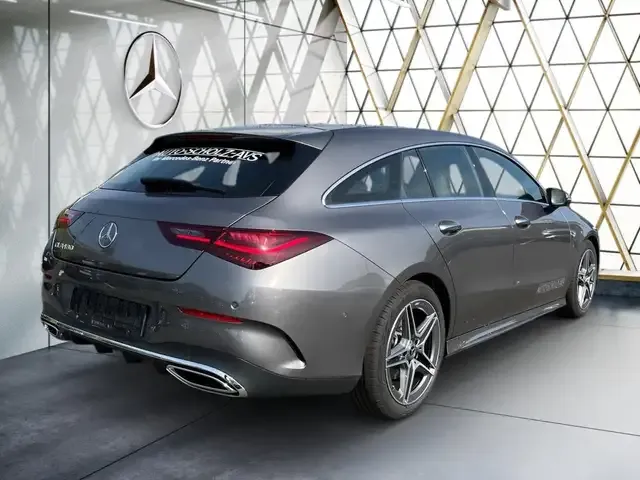 Mercedes-Benz CLA 180