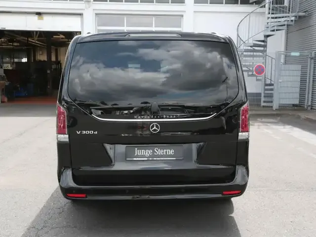 Mercedes-Benz V 300