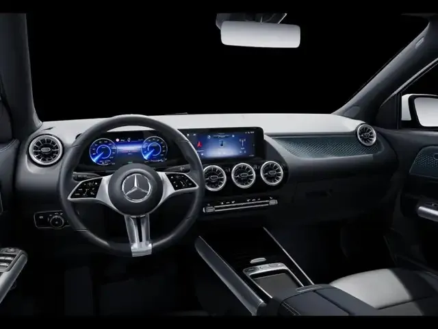 Mercedes-Benz EQA 300