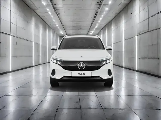 Mercedes-Benz EQA 300