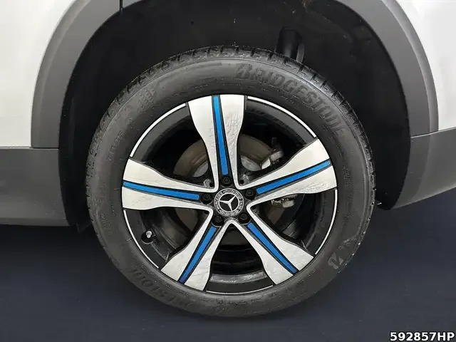 Mercedes-Benz EQB 250