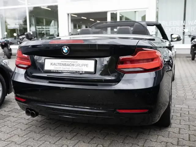 BMW 230