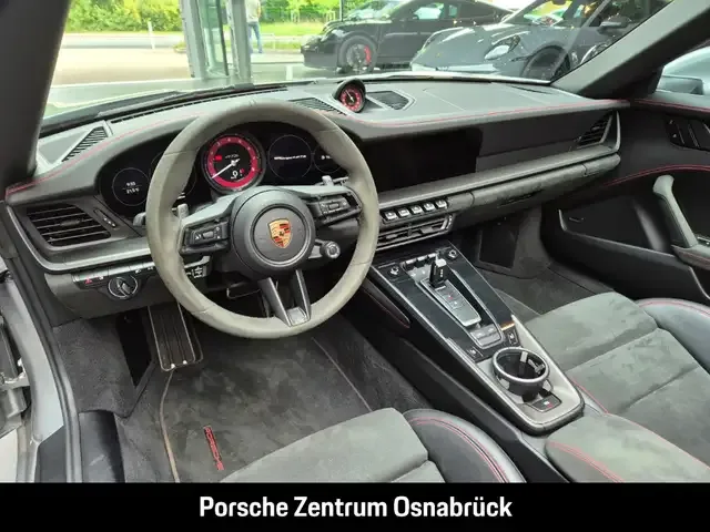 Porsche 992