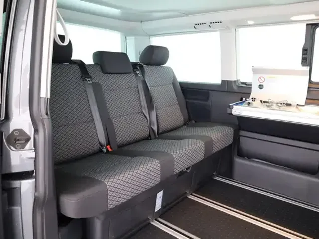 Volkswagen T6.1 California
