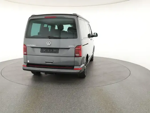 Volkswagen T6.1 California
