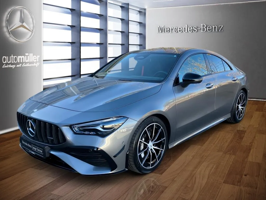 Mercedes-Benz CLA 35 AMG