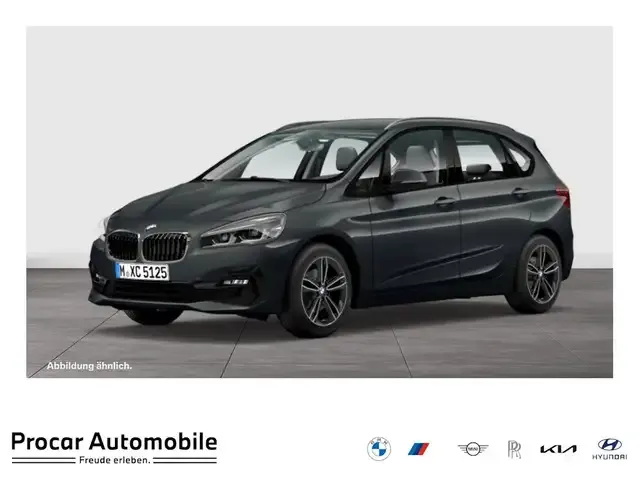 BMW 218