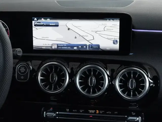 Mercedes-Benz A 180