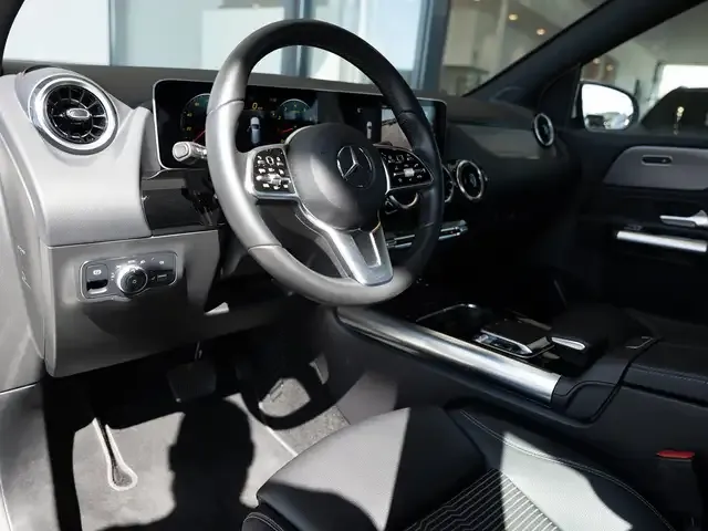 Mercedes-Benz B 250
