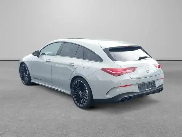Mercedes-Benz CLA 220