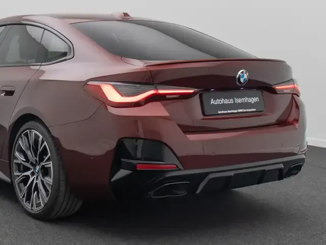 BMW 440