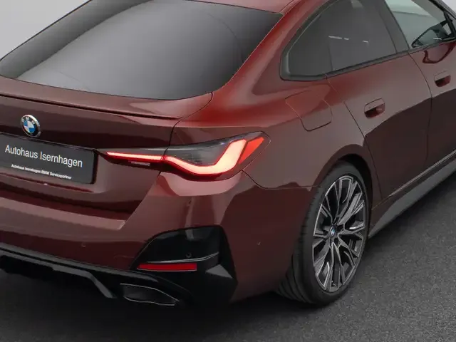 BMW 440