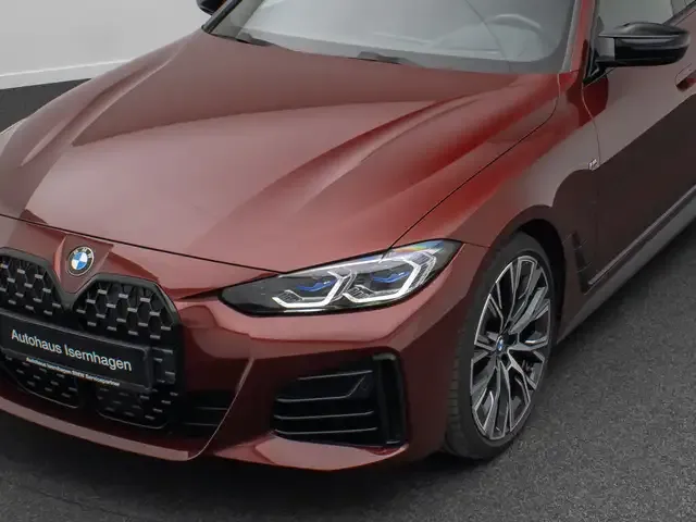 BMW 440