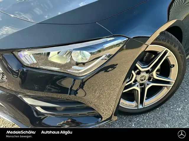 Mercedes-Benz CLA 220