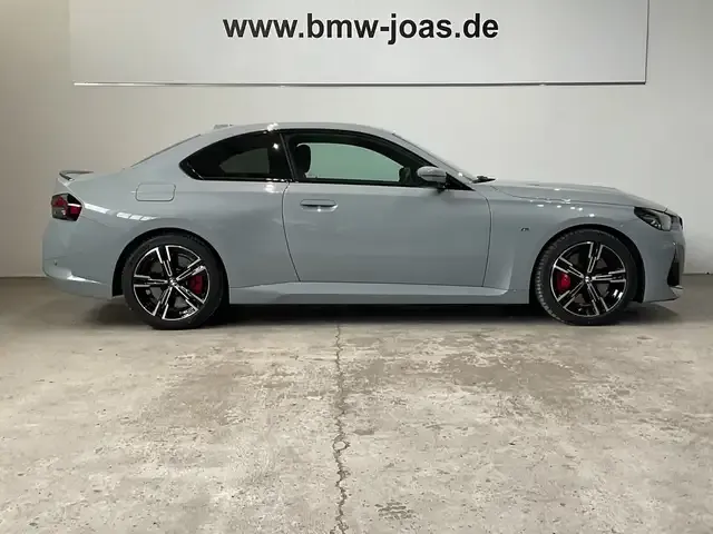 BMW 230