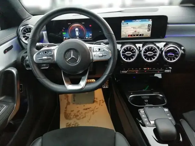 Mercedes-Benz CLA 250