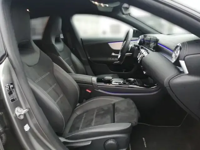 Mercedes-Benz CLA 250