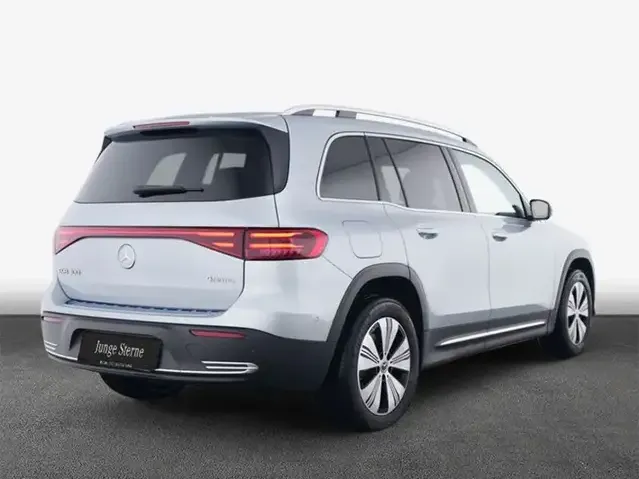 Mercedes-Benz EQB 300