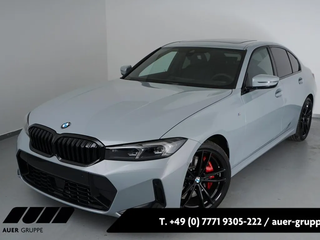 BMW 330