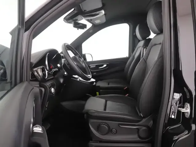 Mercedes-Benz EQV 300