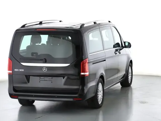 Mercedes-Benz EQV 300