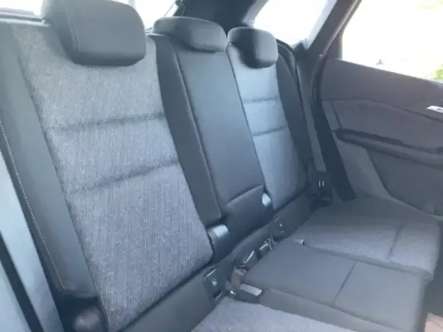 BMW 216