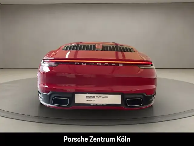 Porsche 992