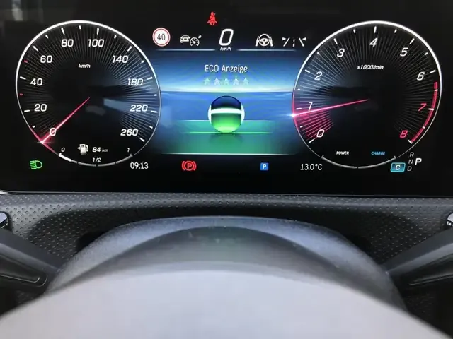 Mercedes-Benz CLA 220