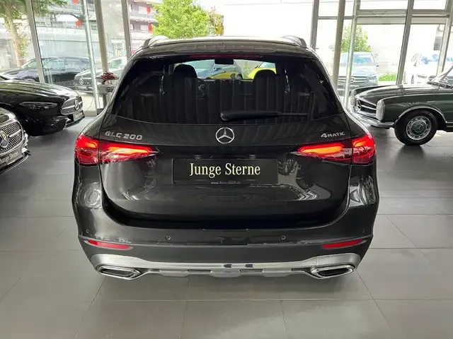 Mercedes-Benz GLC 200