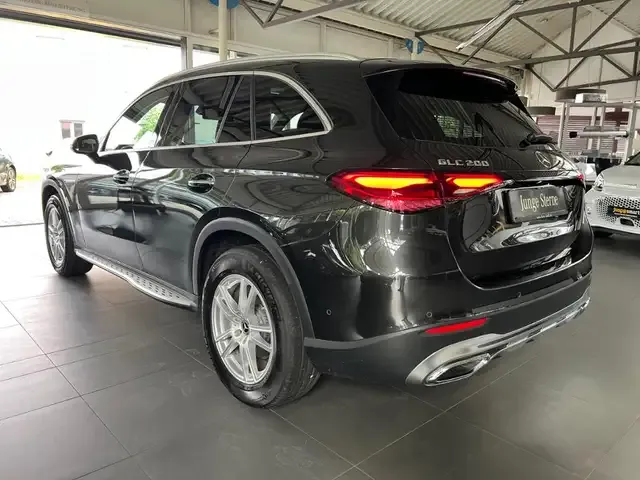 Mercedes-Benz GLC 200
