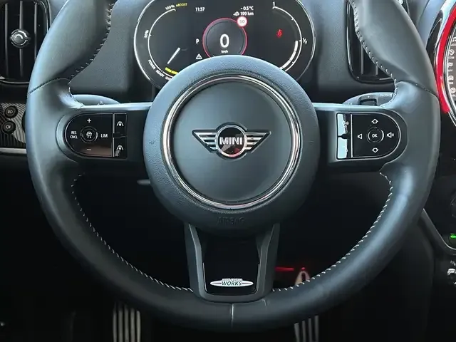 MINI Cooper SE Countryman