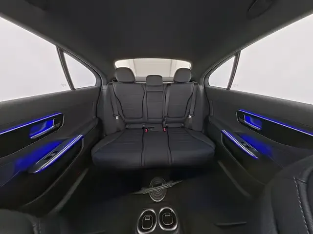 Mercedes-Benz C 180
