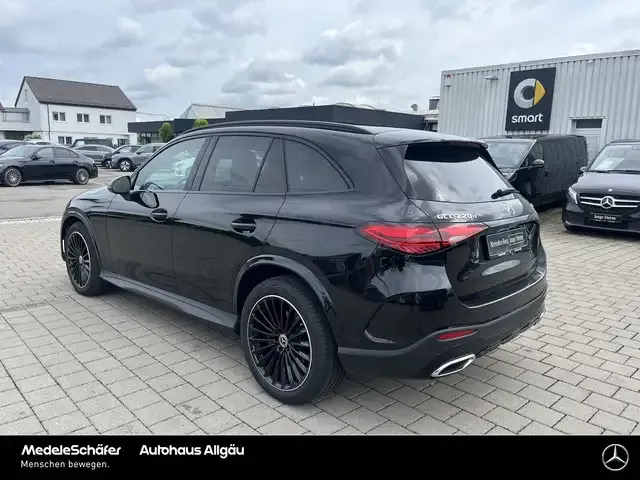 Mercedes-Benz GLC 220