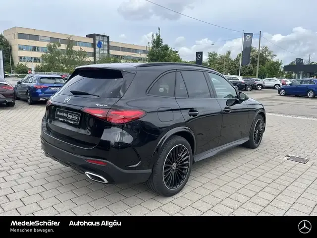 Mercedes-Benz GLC 220