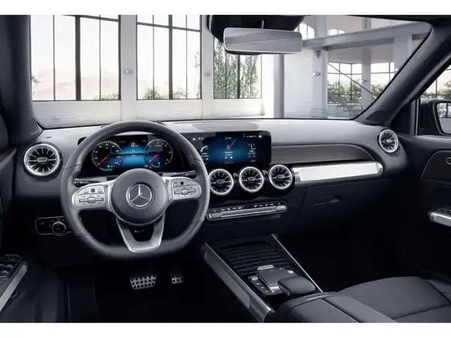 Mercedes-Benz GLB 200