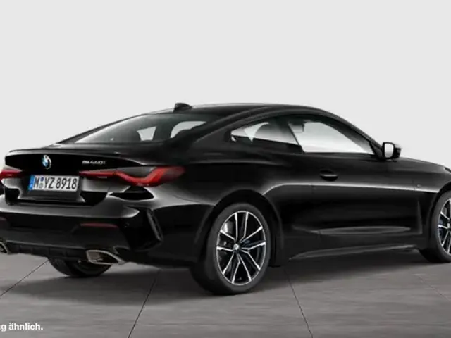 BMW 440
