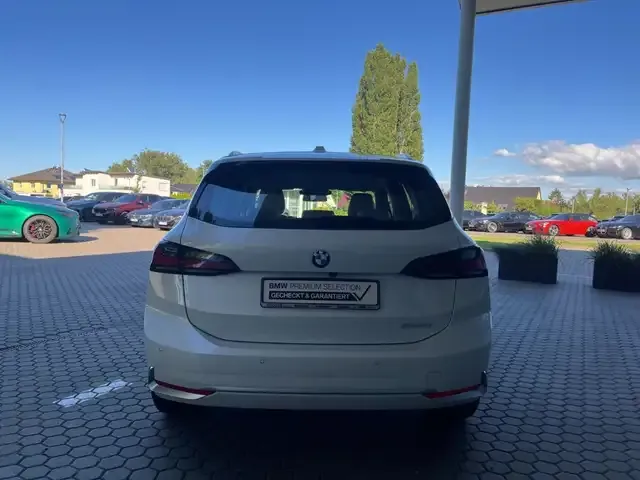 BMW 223