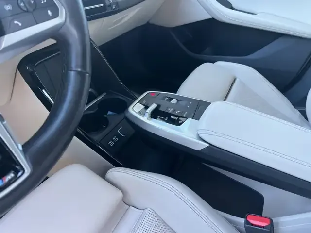 BMW 223