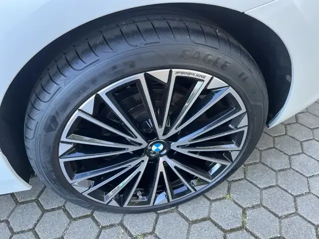 BMW 223