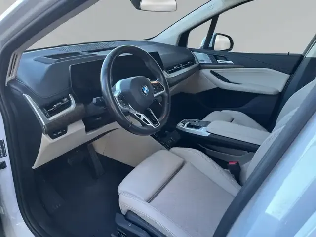 BMW 223