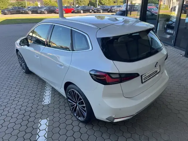 BMW 223