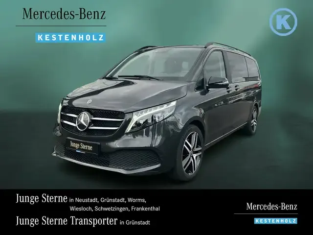 Mercedes-Benz V 250