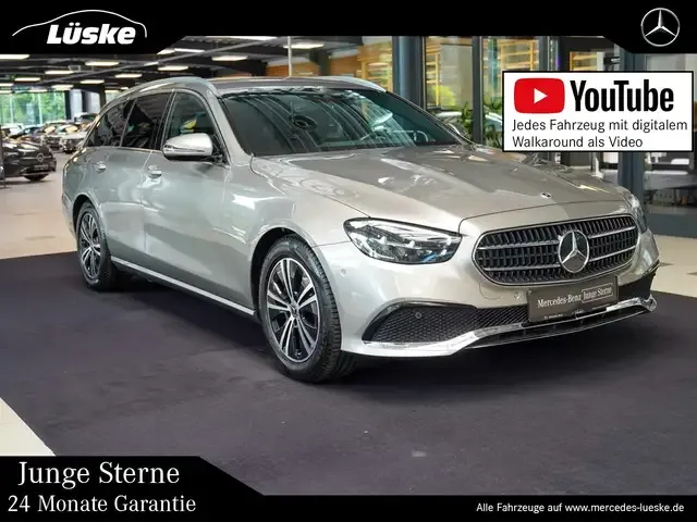 Mercedes-Benz E 200