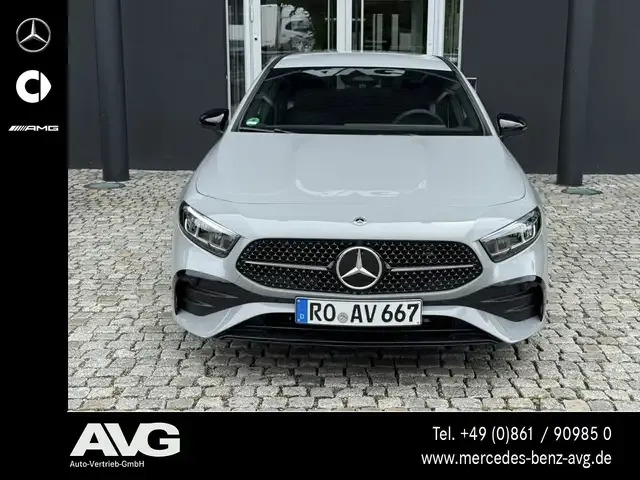 Mercedes-Benz A 200