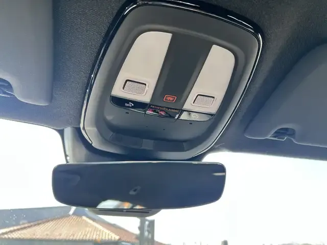 Volvo EX40