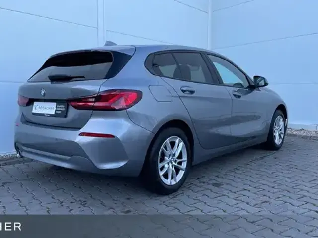 BMW 118