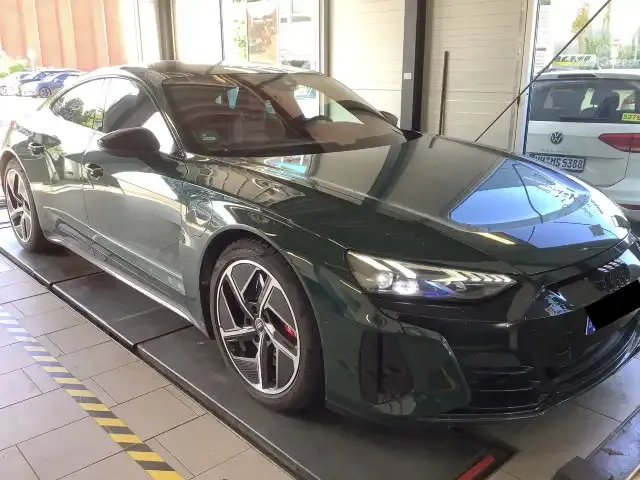Audi RS e-tron GT